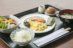 マンタ - ビュッフェ　和食もご用意しております